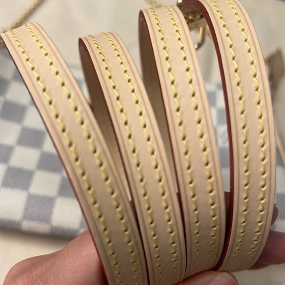 Original Louis Vuitton  new Eva cross body bag - Picture 16 of 16